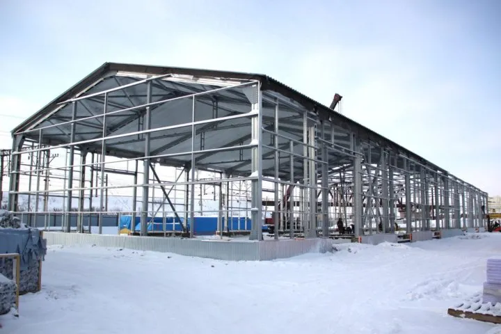 картинка-ссылка на статью: Какой срок службы металлических конструкций в Урае?