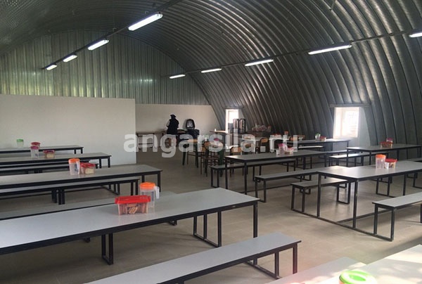 бескаркасный ангар под столовую